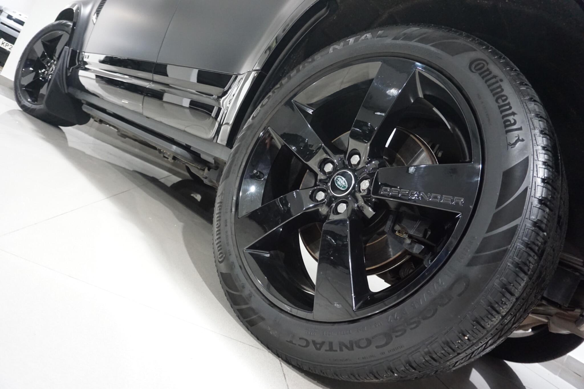 Land Rover Defender 110 5.0 P525 V8 Carpathian Edition SUV 5dr Petrol Auto 4WD Euro 6 (s/s) (525 ps)